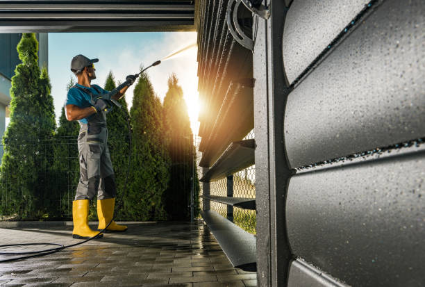Best Commercial Building Pressure Washing  in Oyster Creek, TX